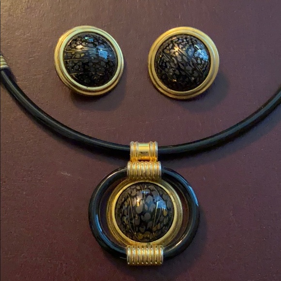 Laurana of Italy Choker & Clip earring set - Picture 2 of 9